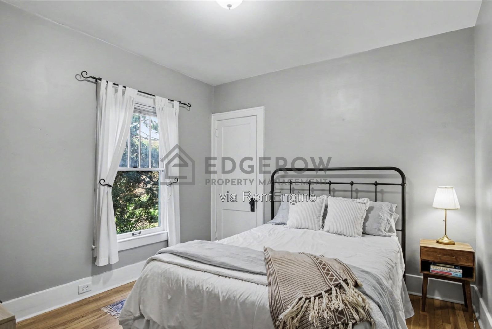 Gallery Image 18