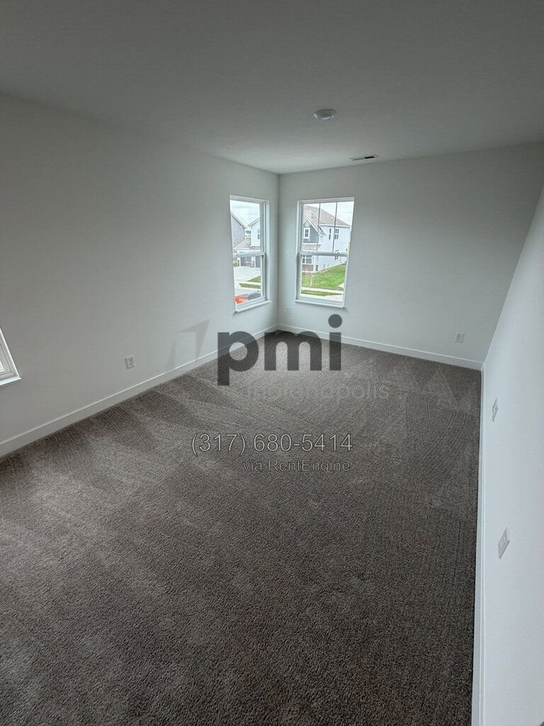 Gallery Image 18