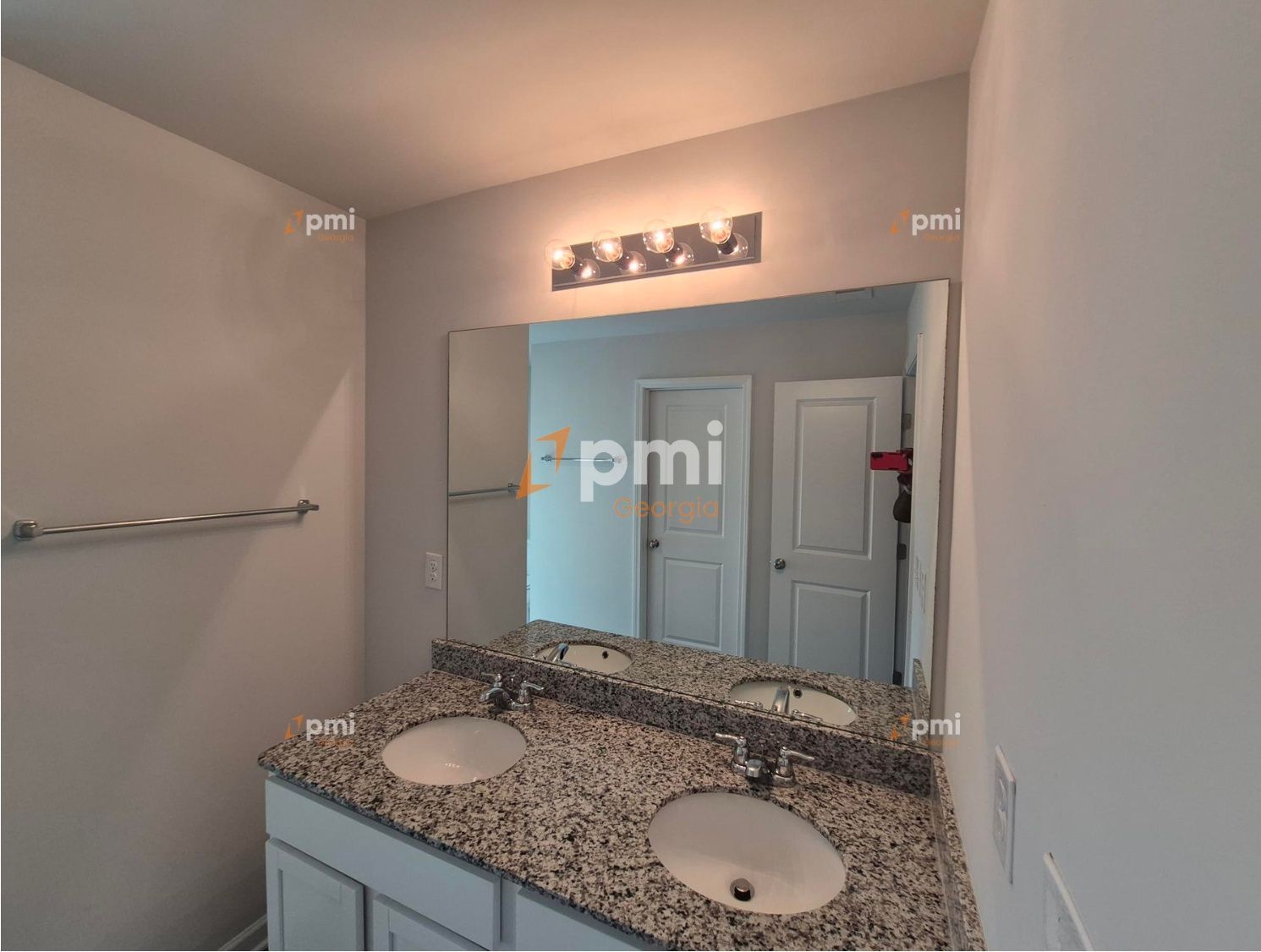 Gallery Image 17