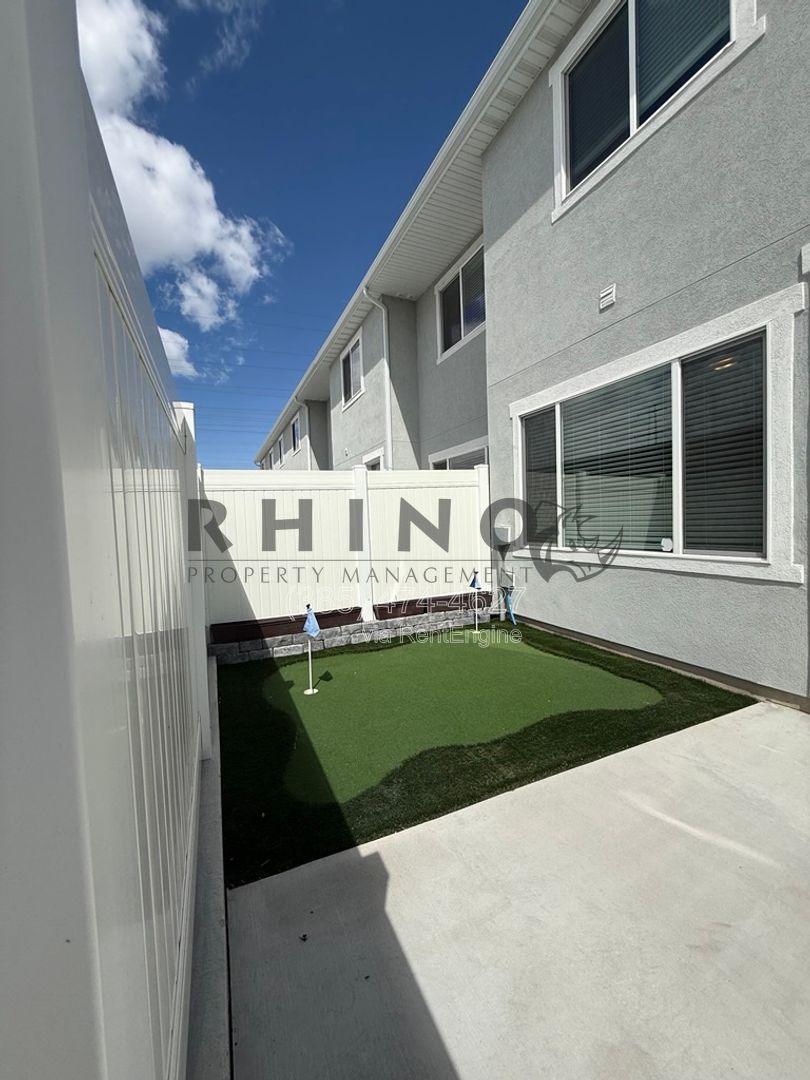 Gallery Image 15