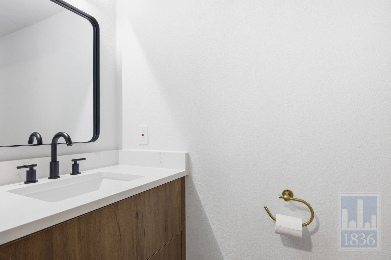 Gallery Image 22