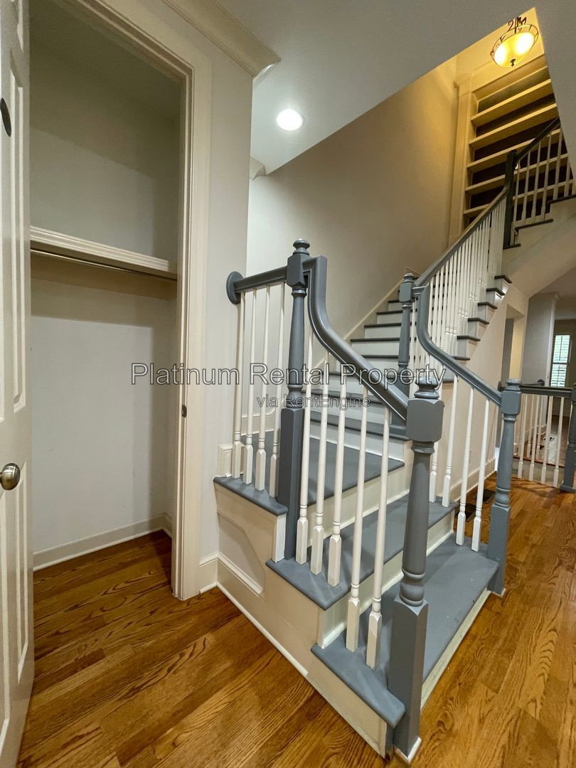Gallery Image 42