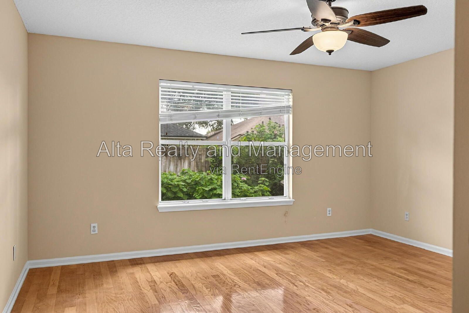 Gallery Image 14