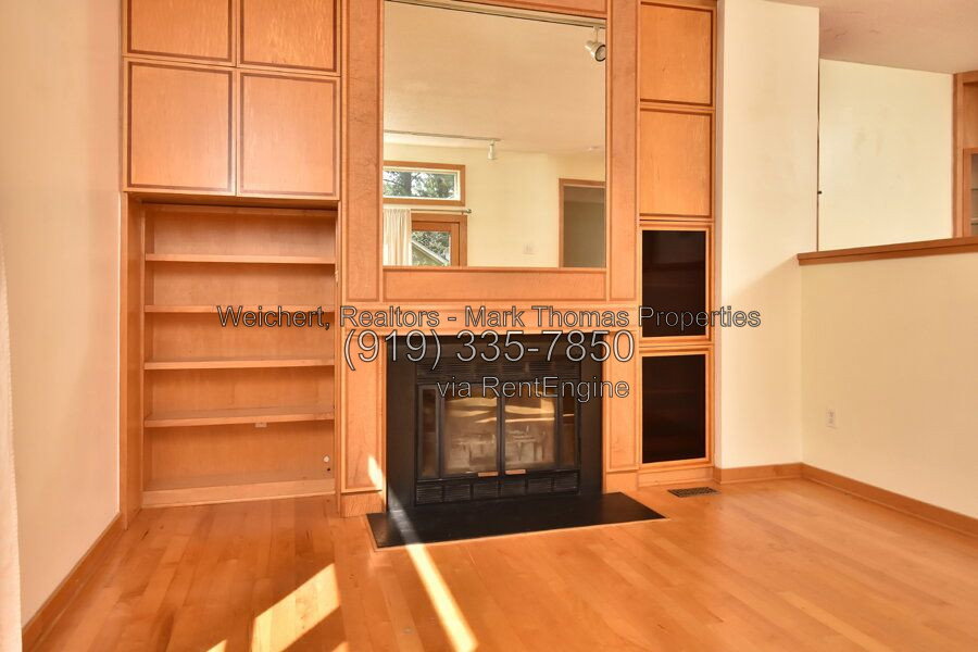 Gallery Image 13