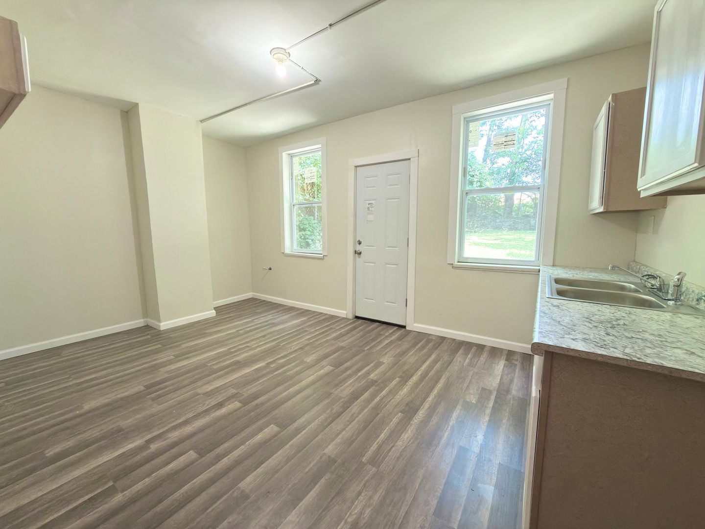 Gallery Image 8