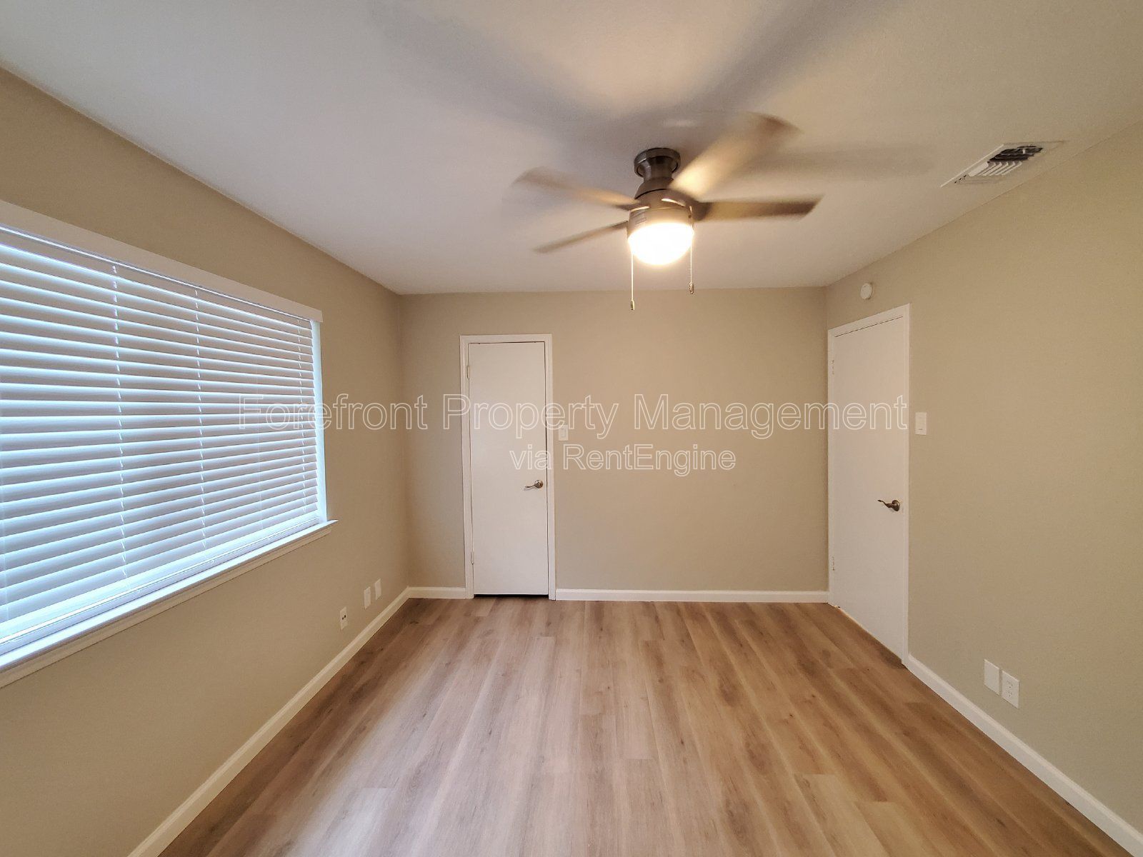 Gallery Image 30