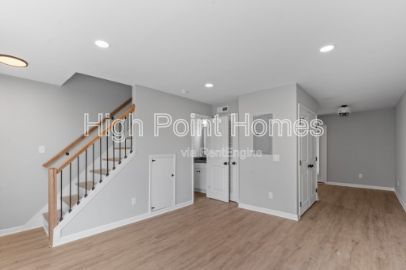 Gallery Image 19