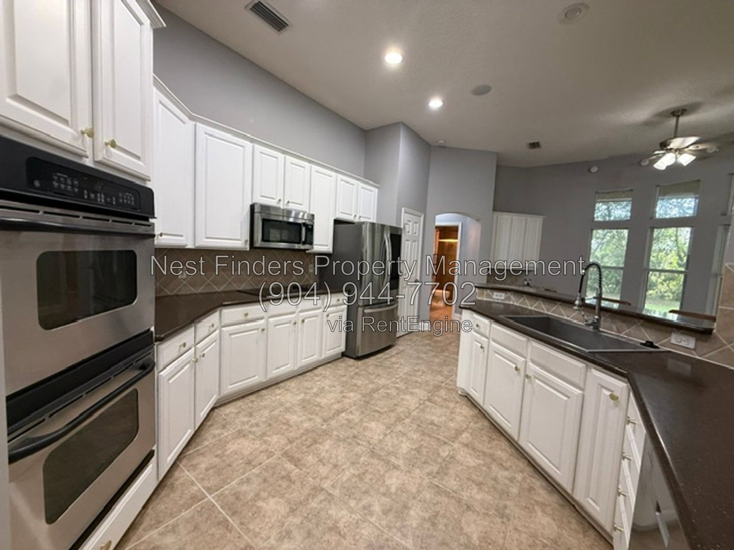 Gallery Image 17
