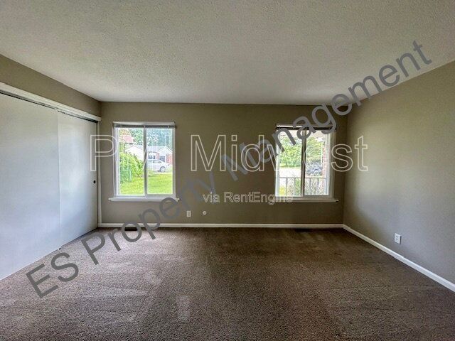 Gallery Image 28