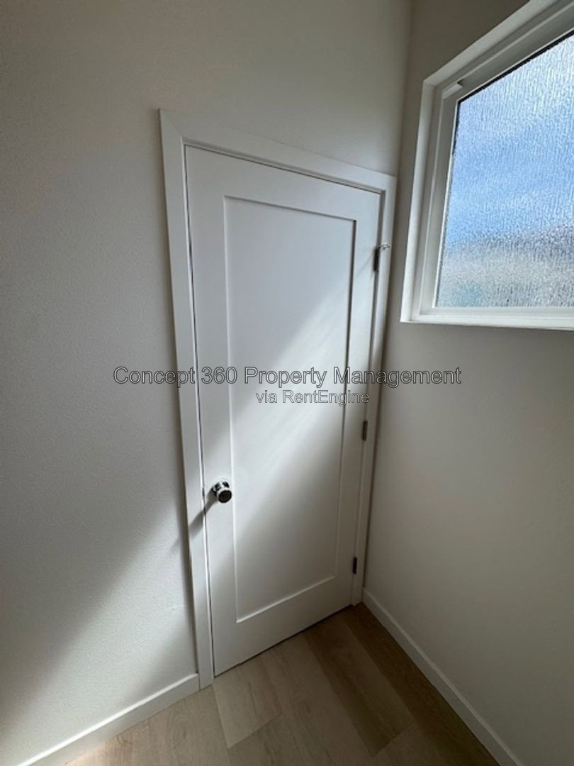 Gallery Image 55