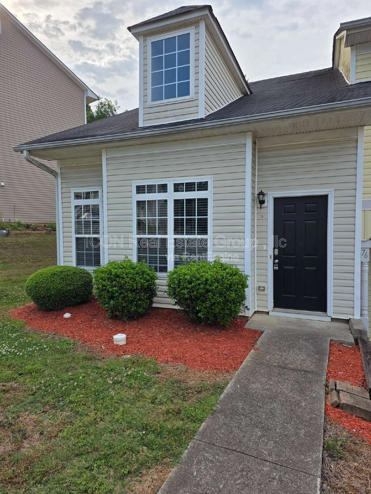 Gallery Image 0