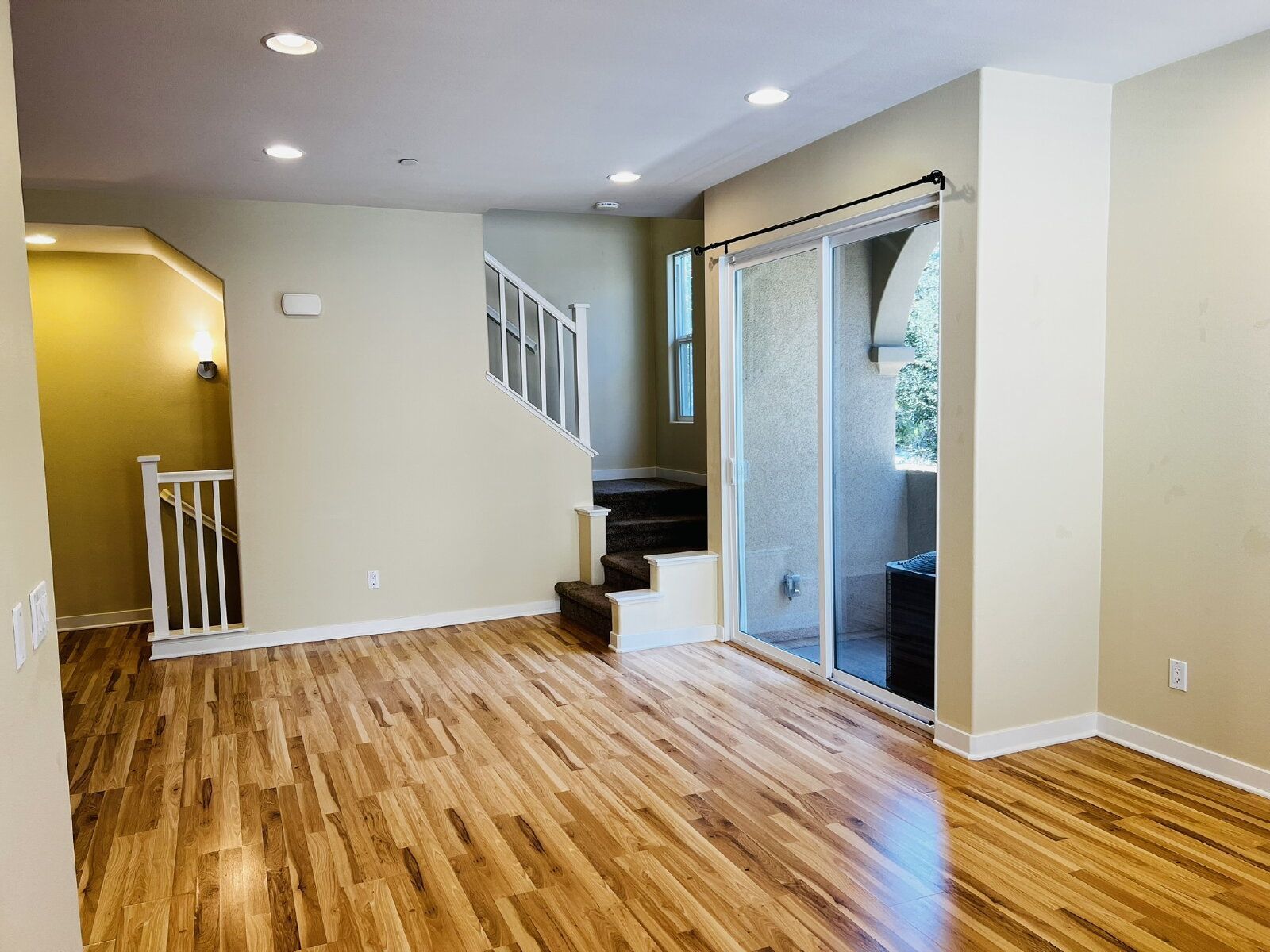 Gallery Image 19