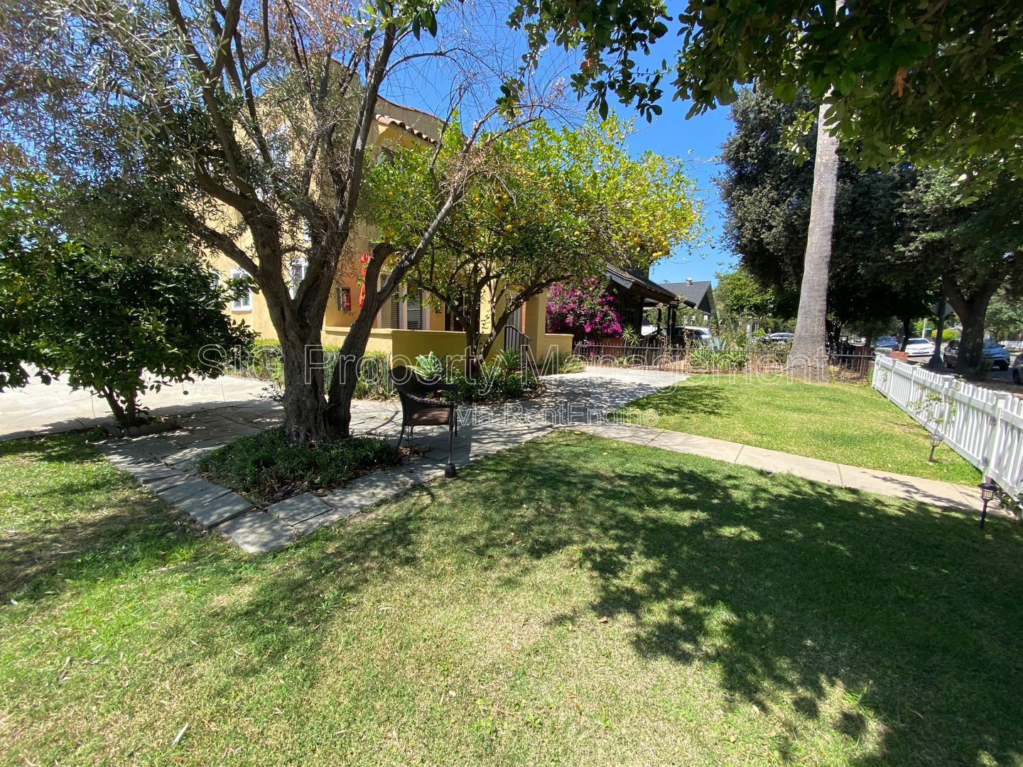Gallery Image 18