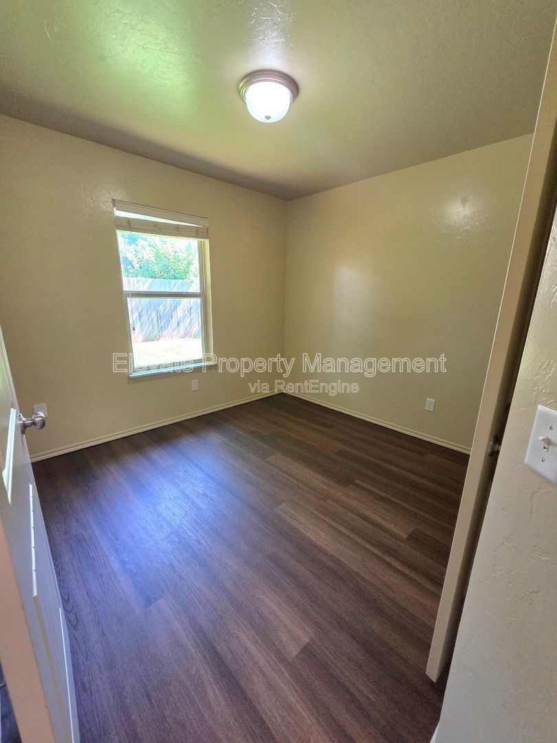 Gallery Image 9