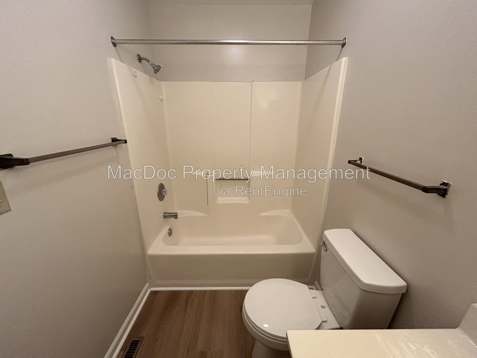 Gallery Image 16