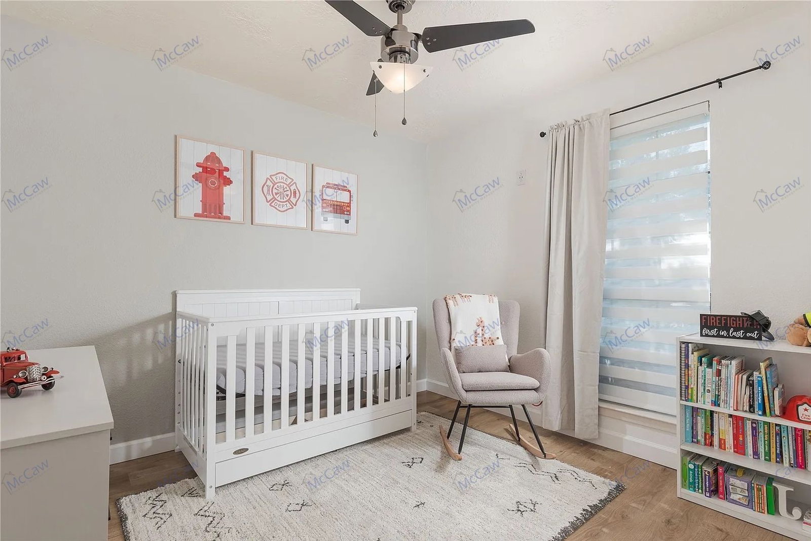 Gallery Image 17