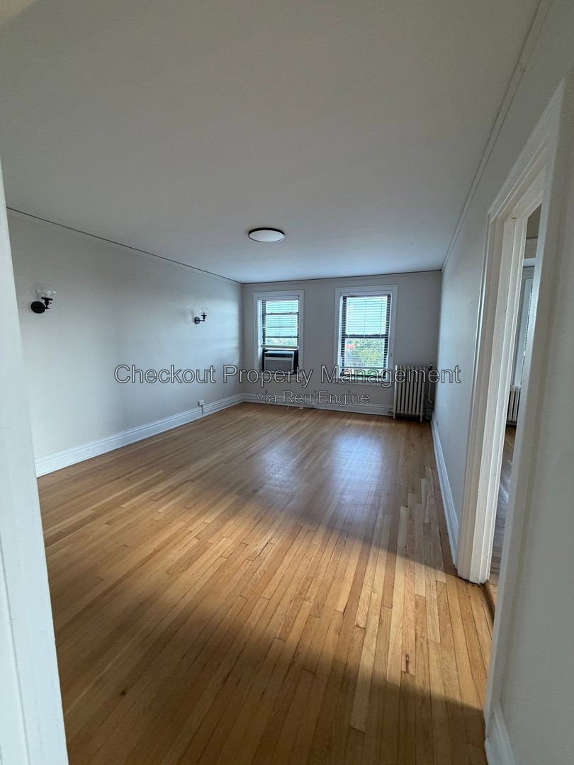 Gallery Image 6