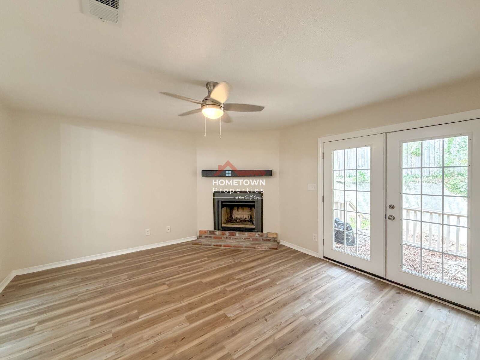 Gallery Image 0