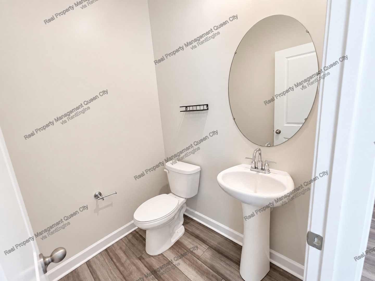 Gallery Image 18