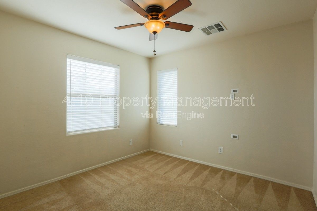 Gallery Image 19