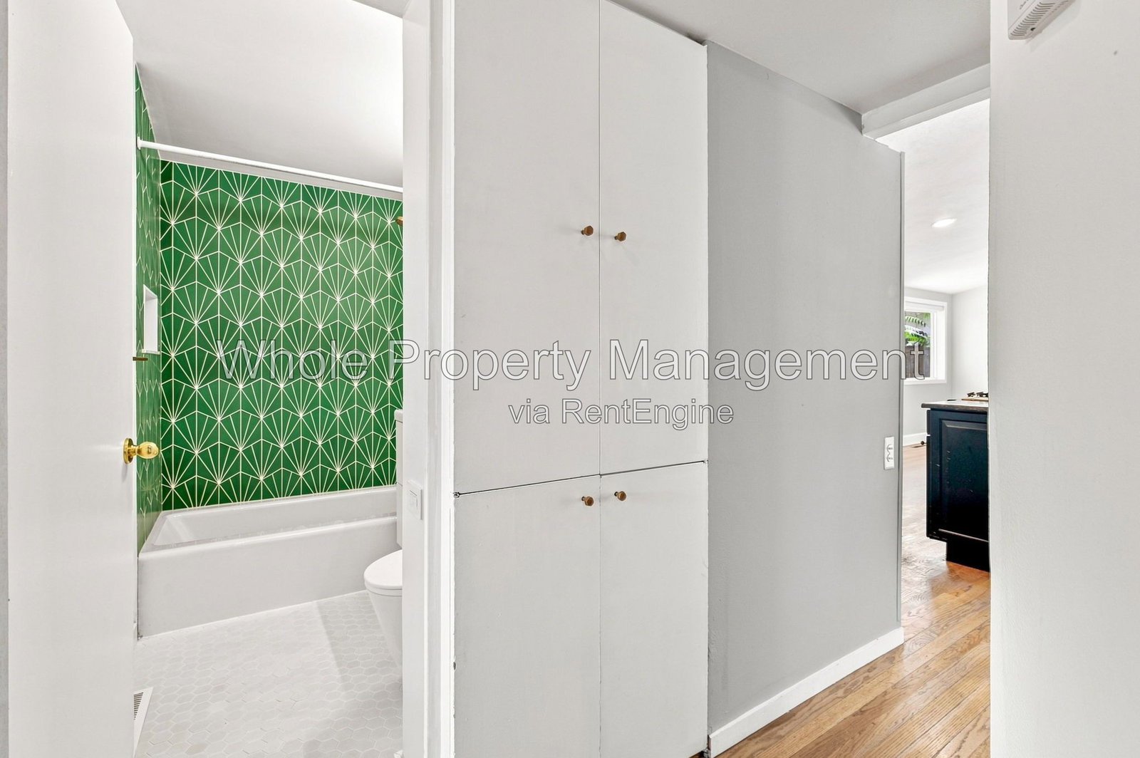Gallery Image 16