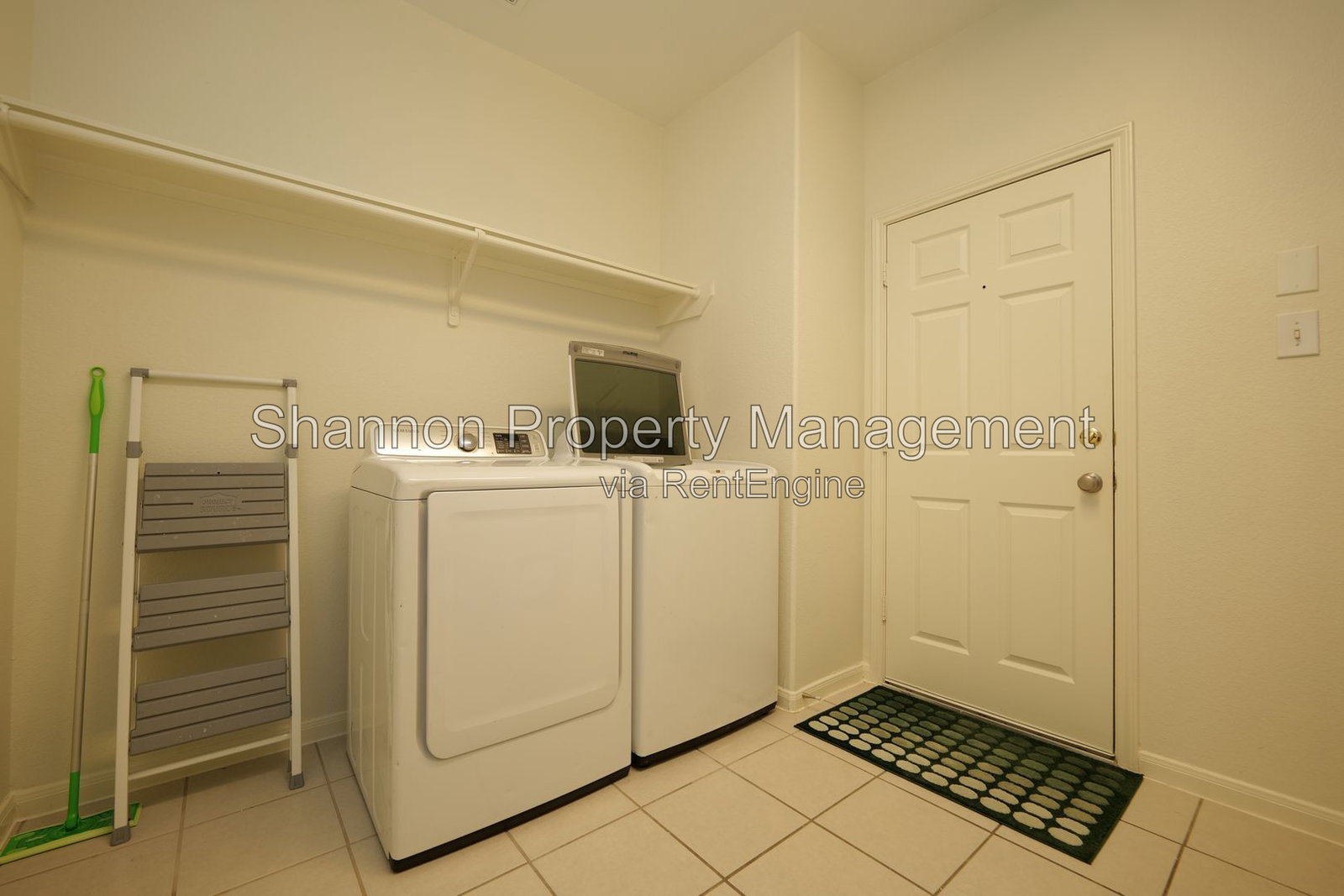 Gallery Image 21