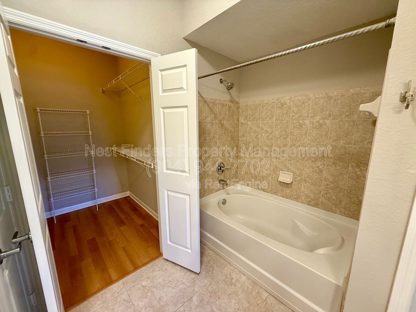 Gallery Image 16