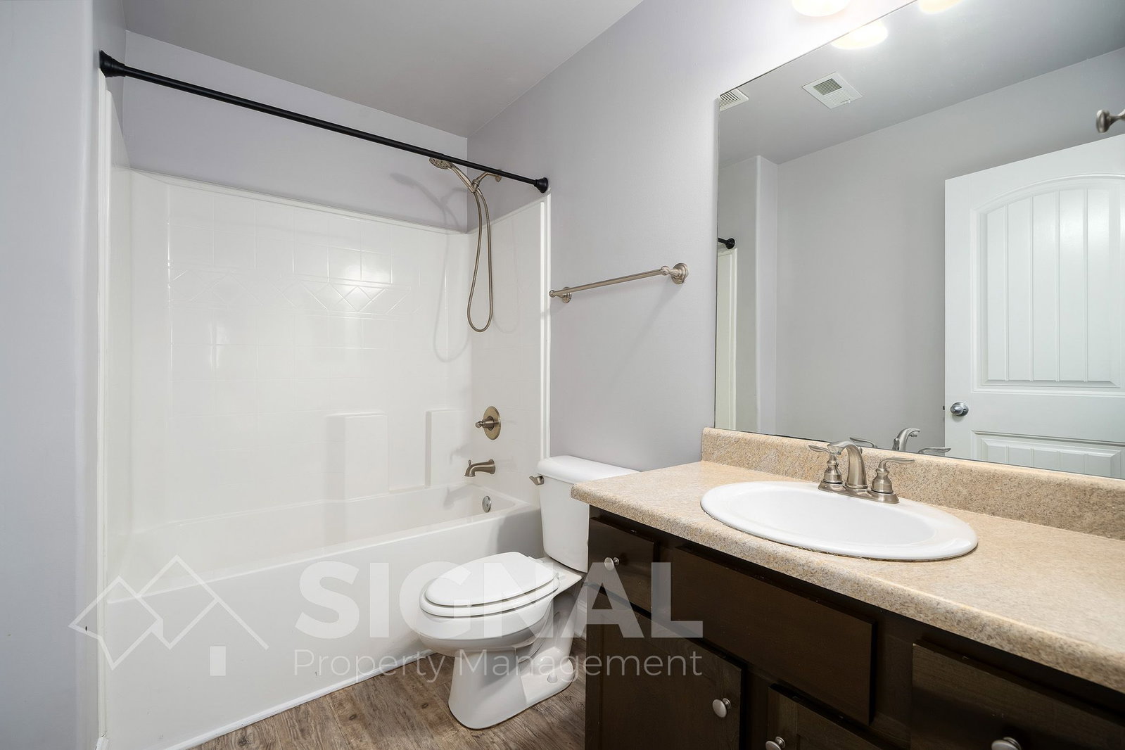 Gallery Image 16