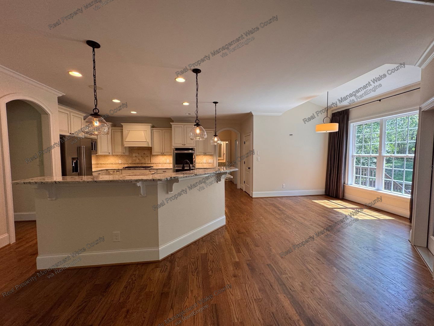 Gallery Image 15