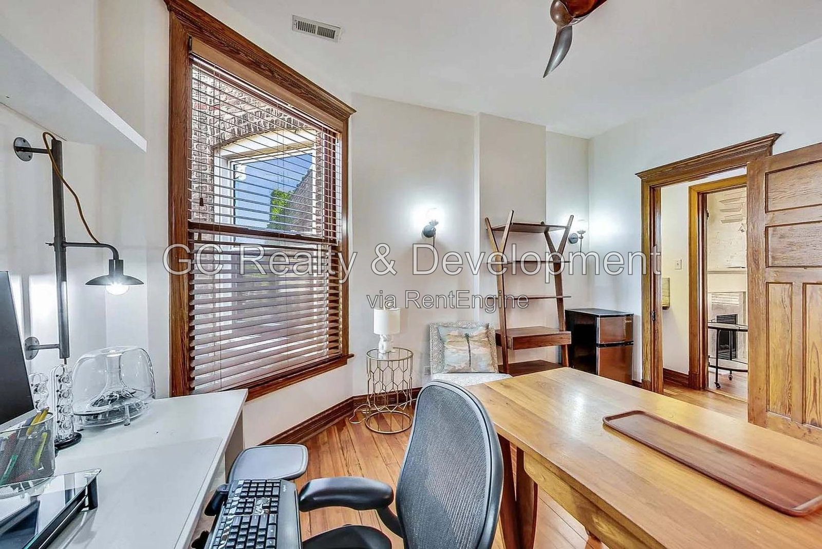 Gallery Image 17