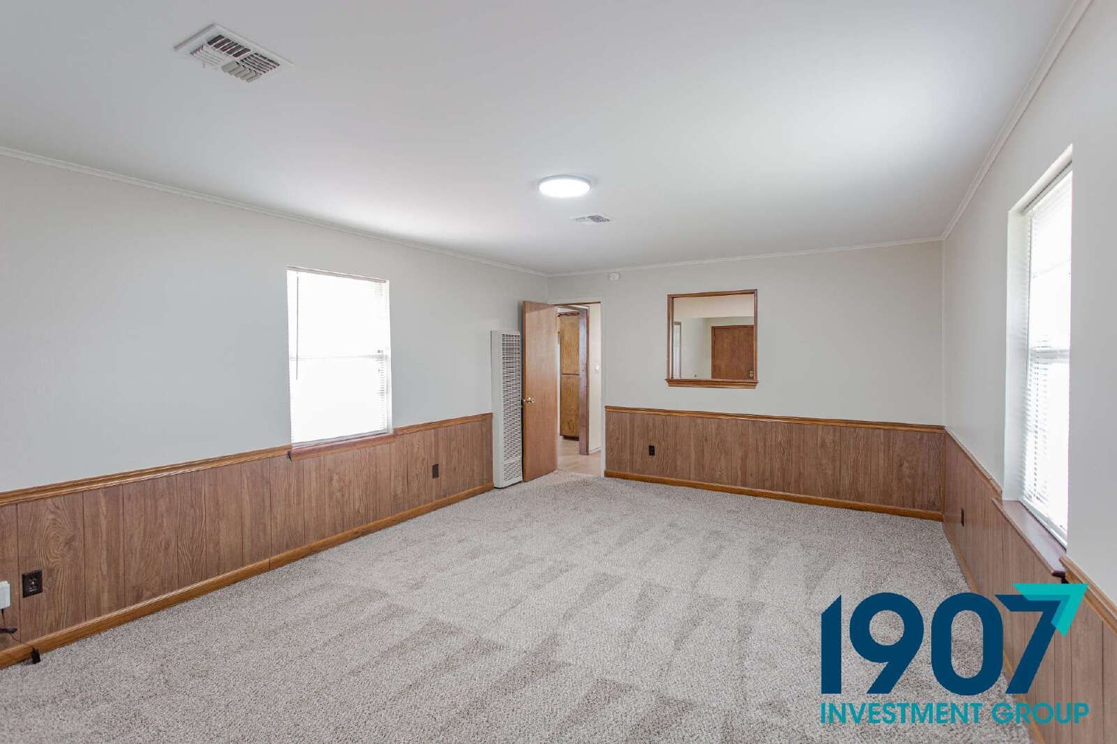 Gallery Image 16