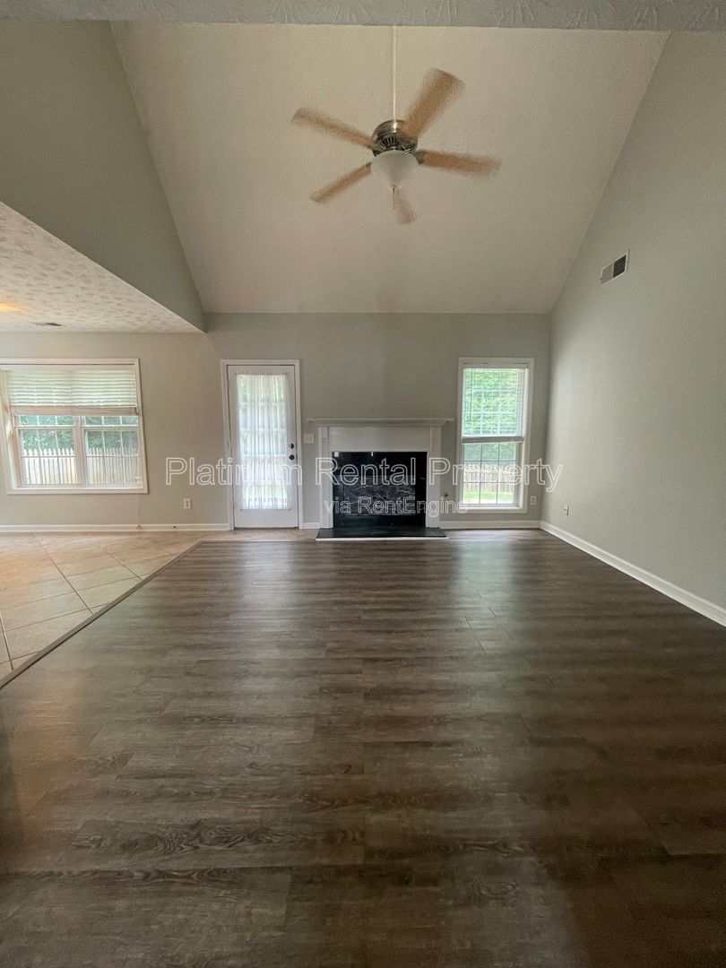 Gallery Image 16