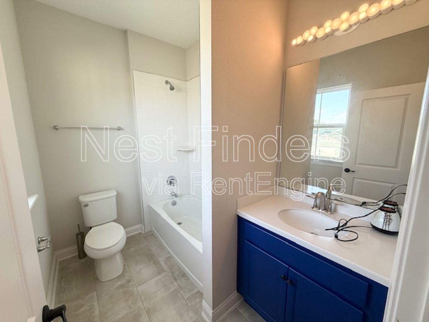 Gallery Image 37