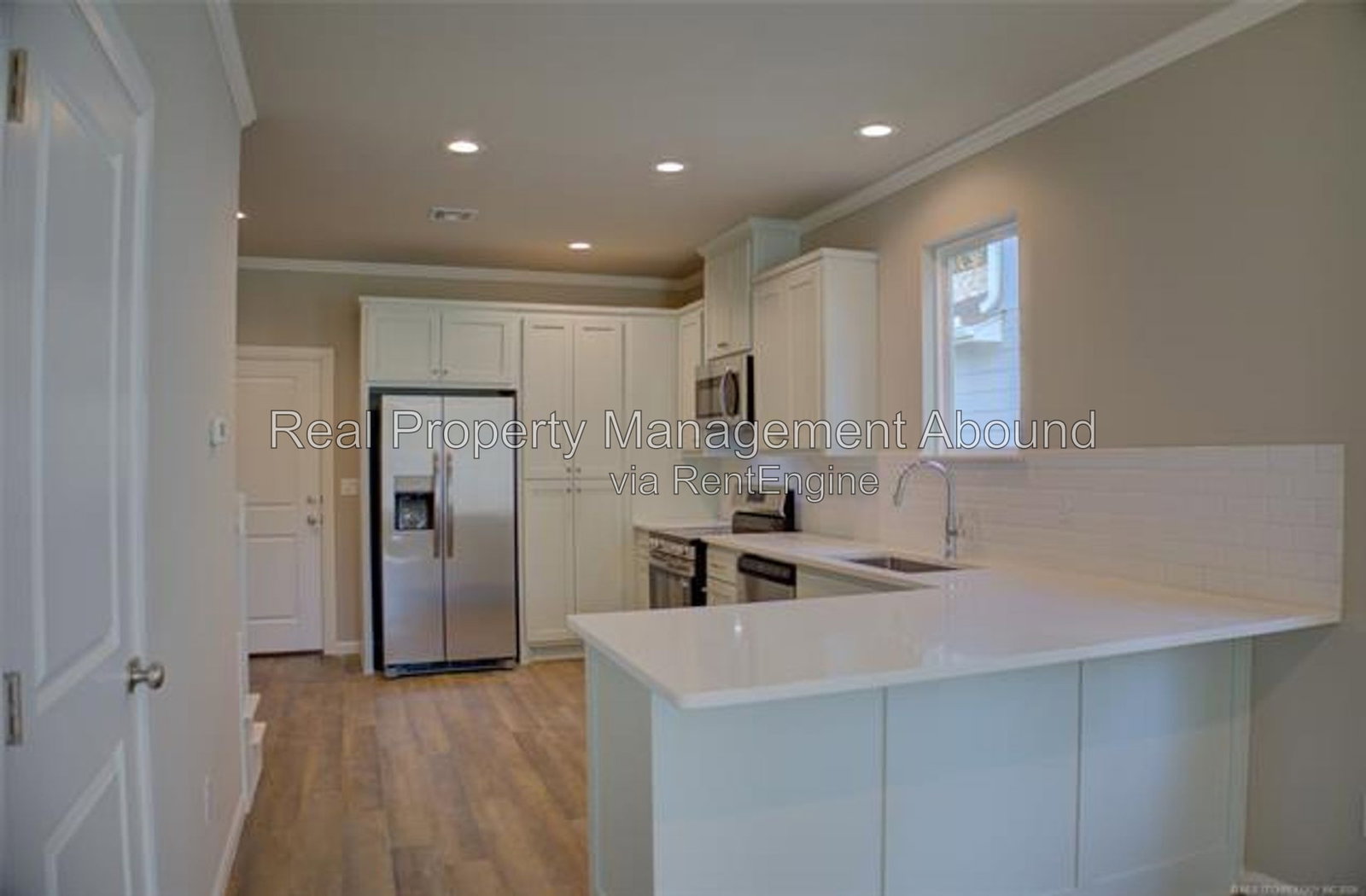 Gallery Image 6