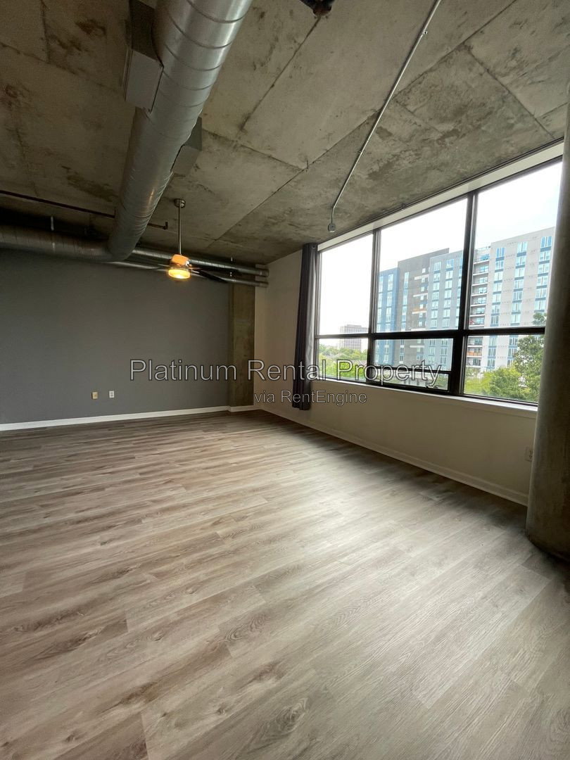 Gallery Image 23