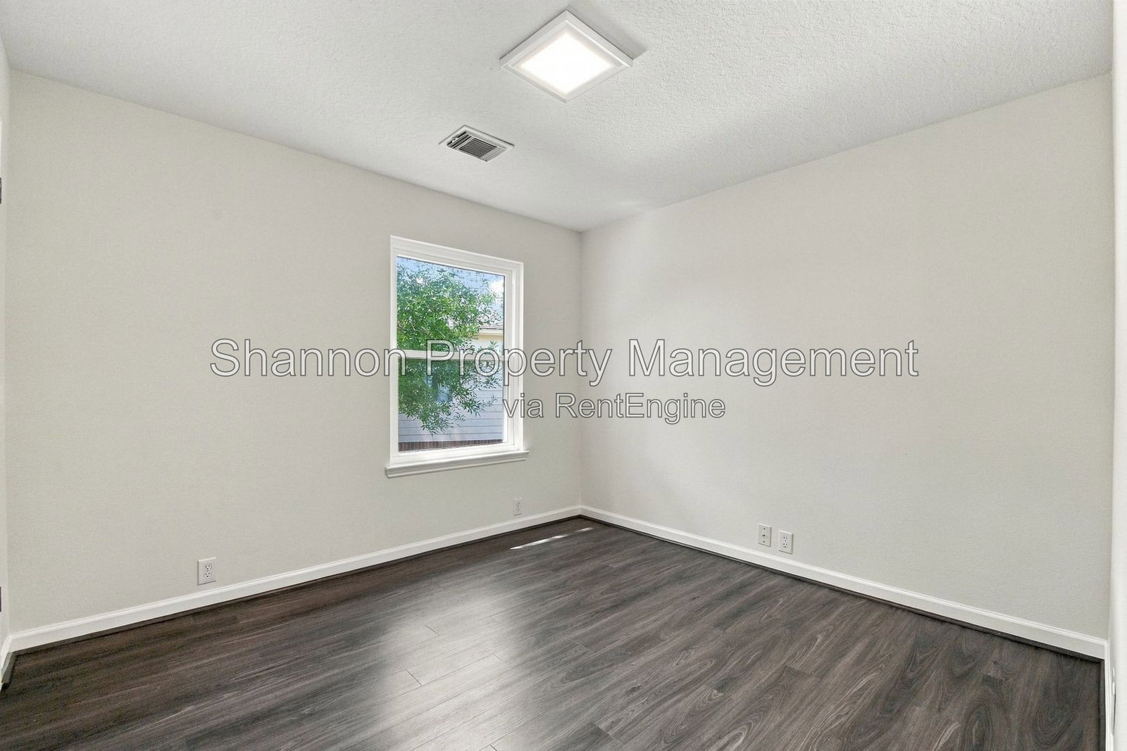 Gallery Image 33