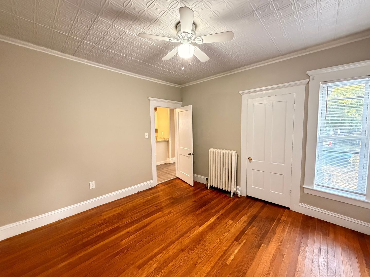 Gallery Image 10