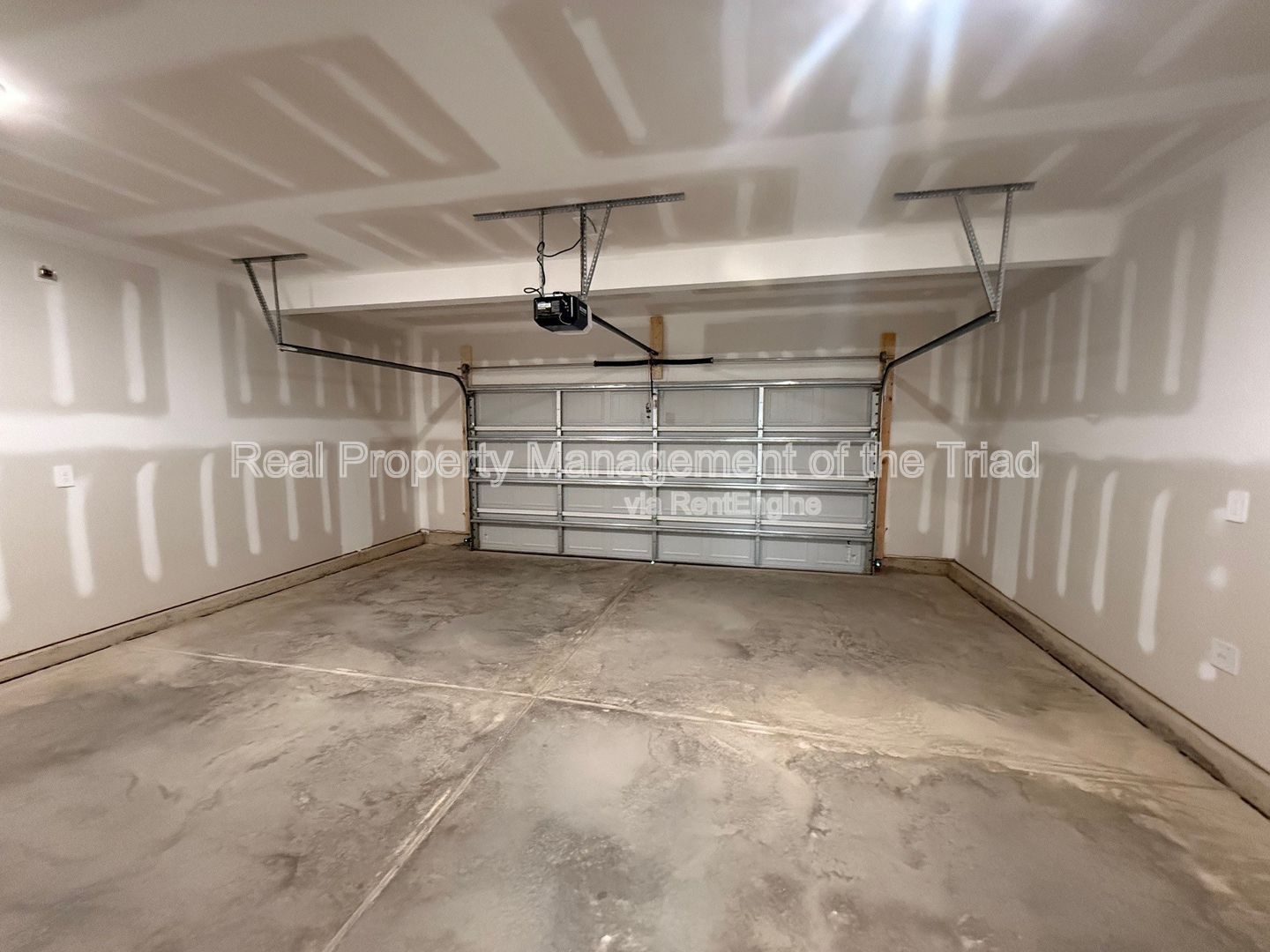 Gallery Image 19