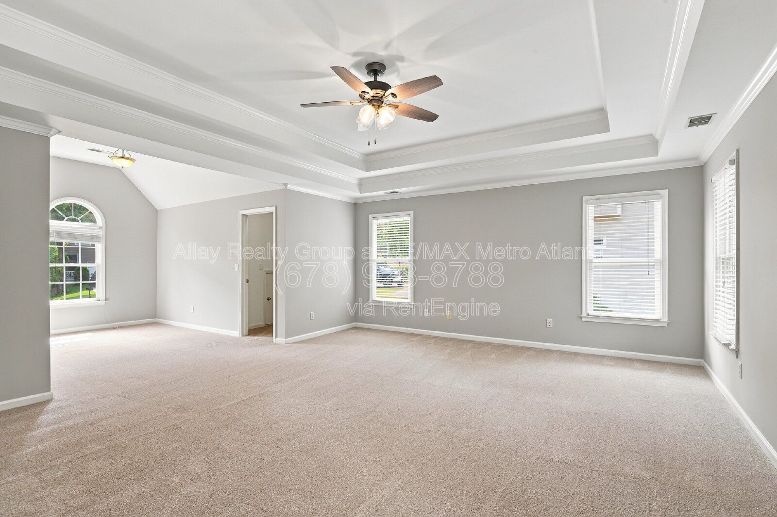 Gallery Image 19