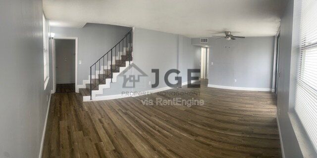 Gallery Image 0