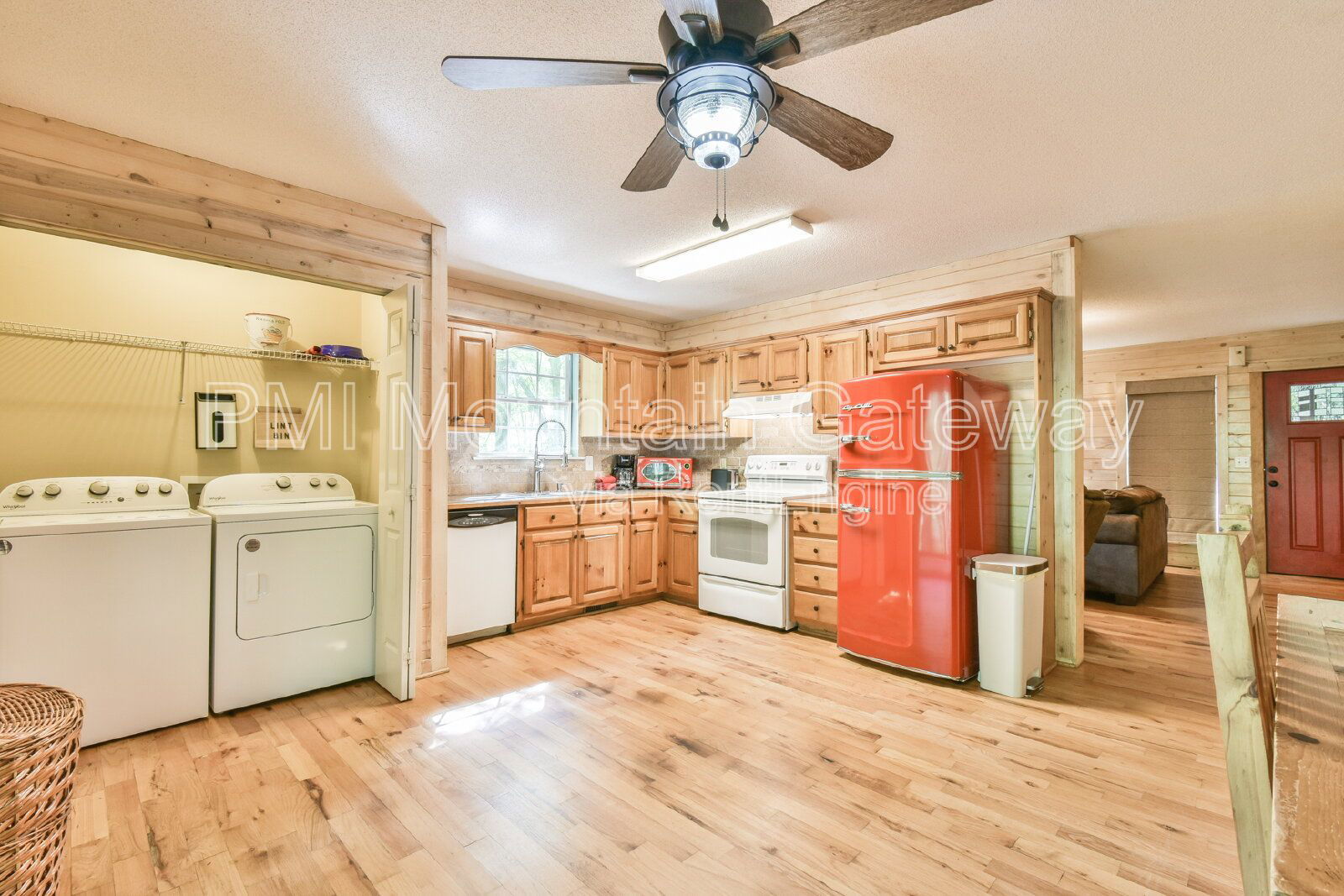 Gallery Image 9