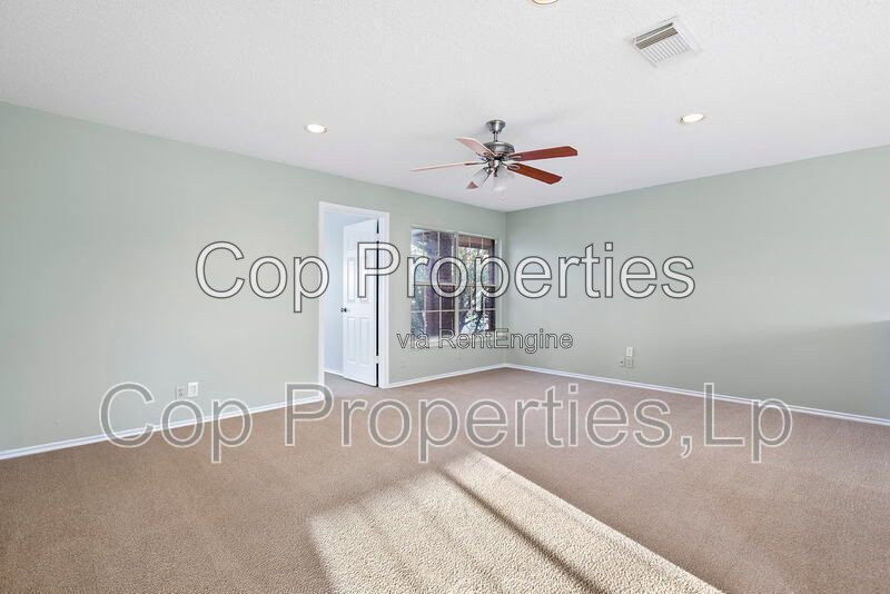 Gallery Image 25
