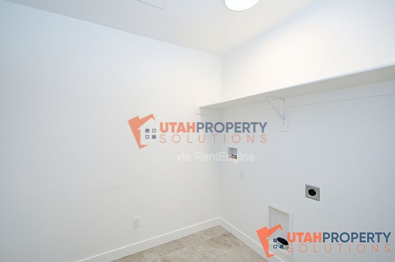 Gallery Image 20