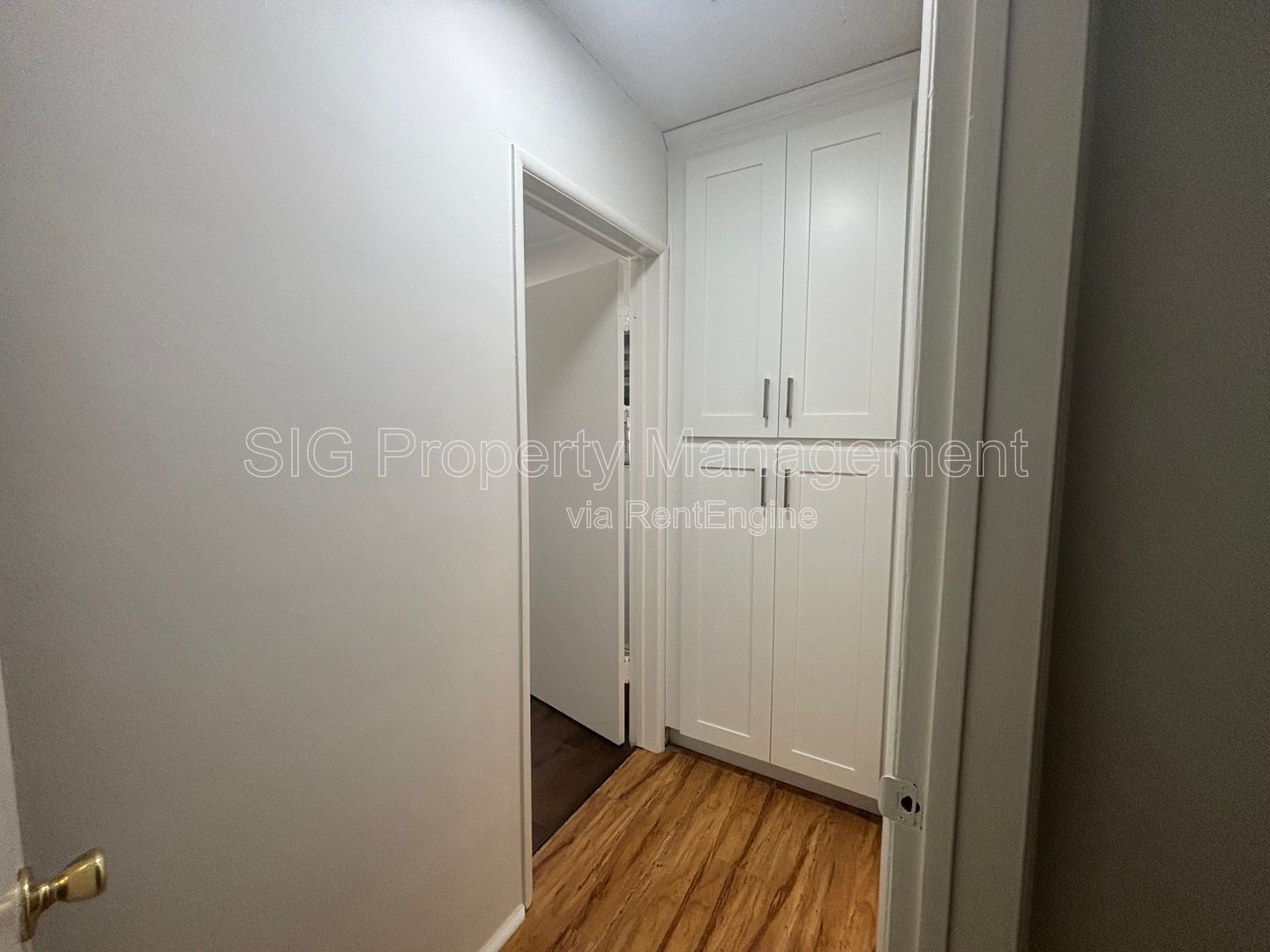 Gallery Image 15