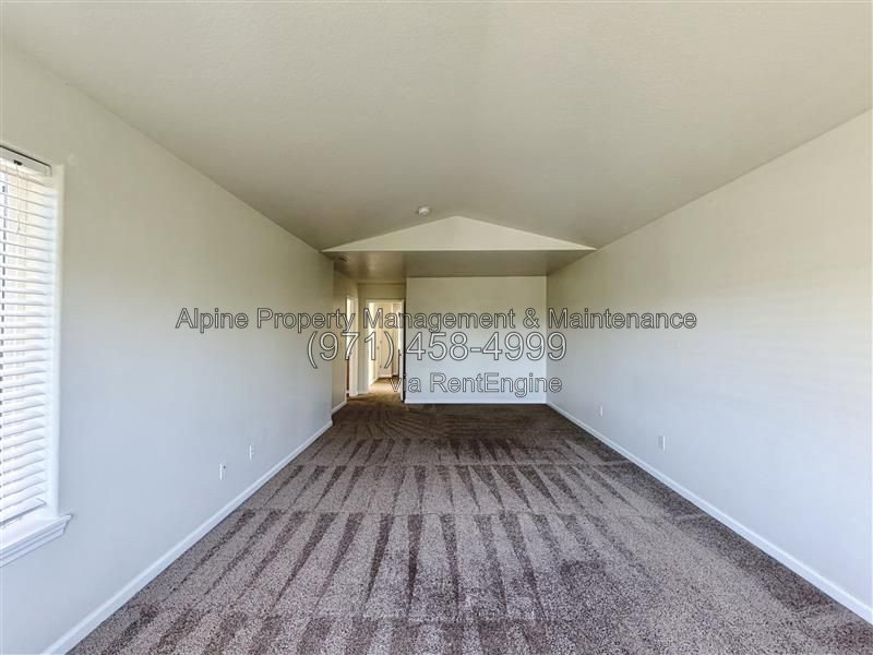Gallery Image 30