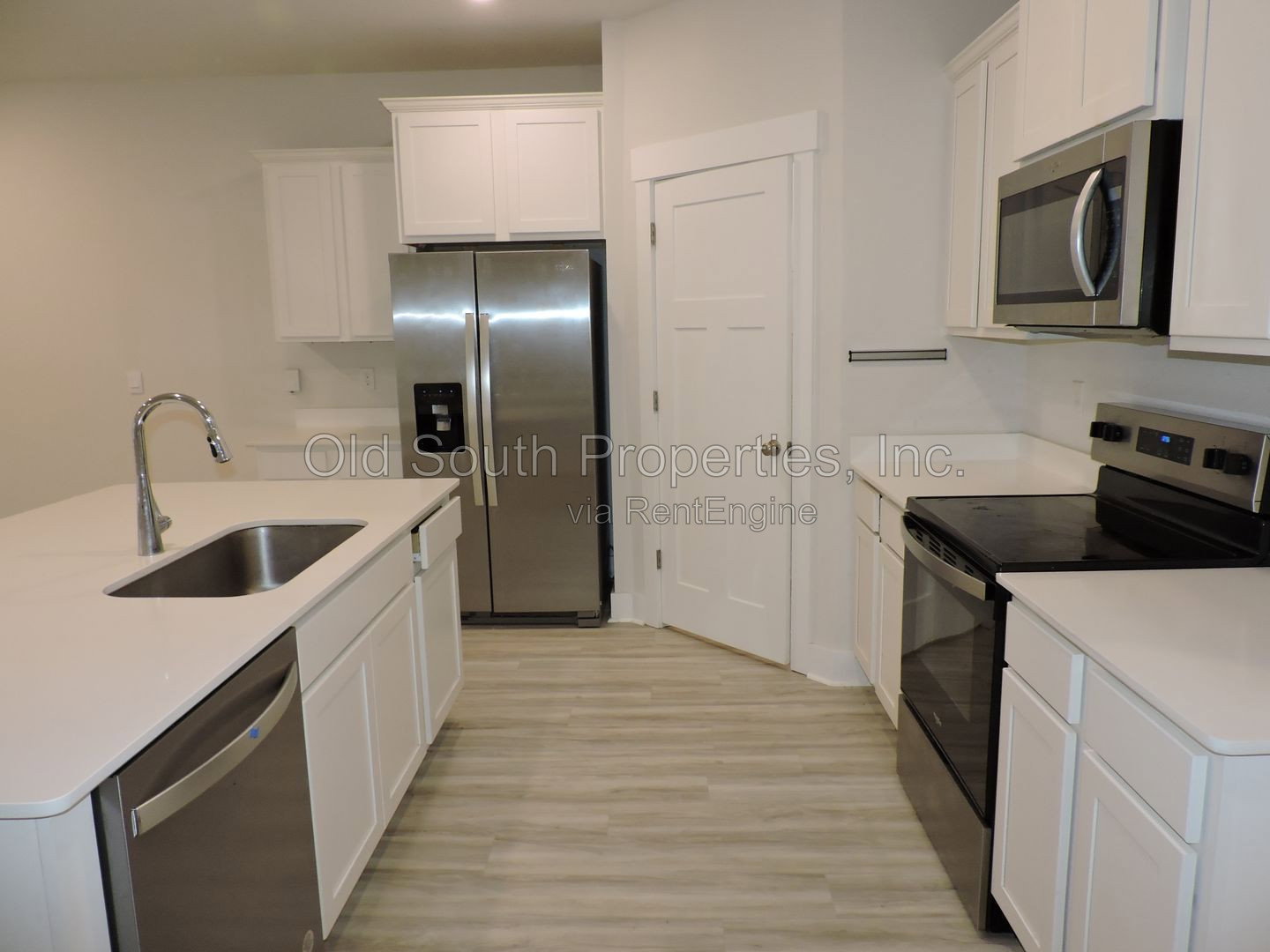 Gallery Image 13