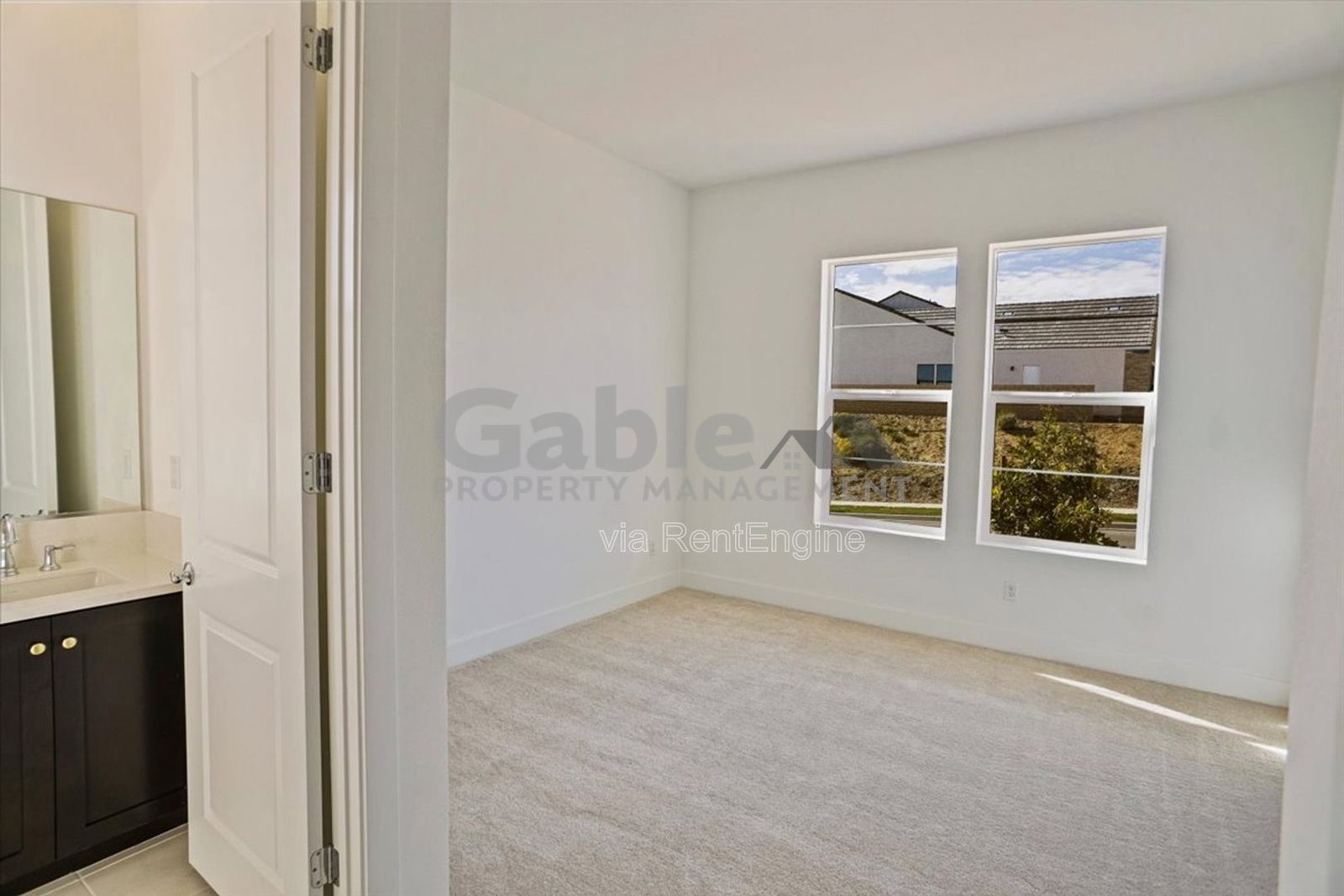 Gallery Image 19