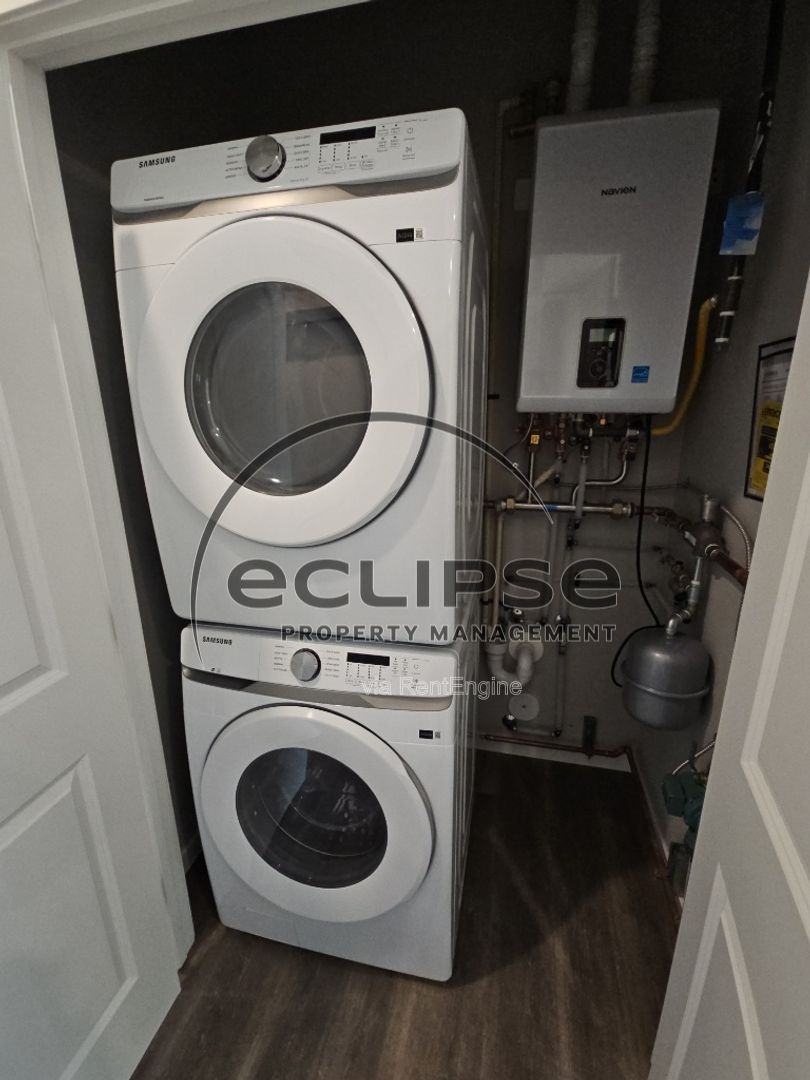 Gallery Image 14