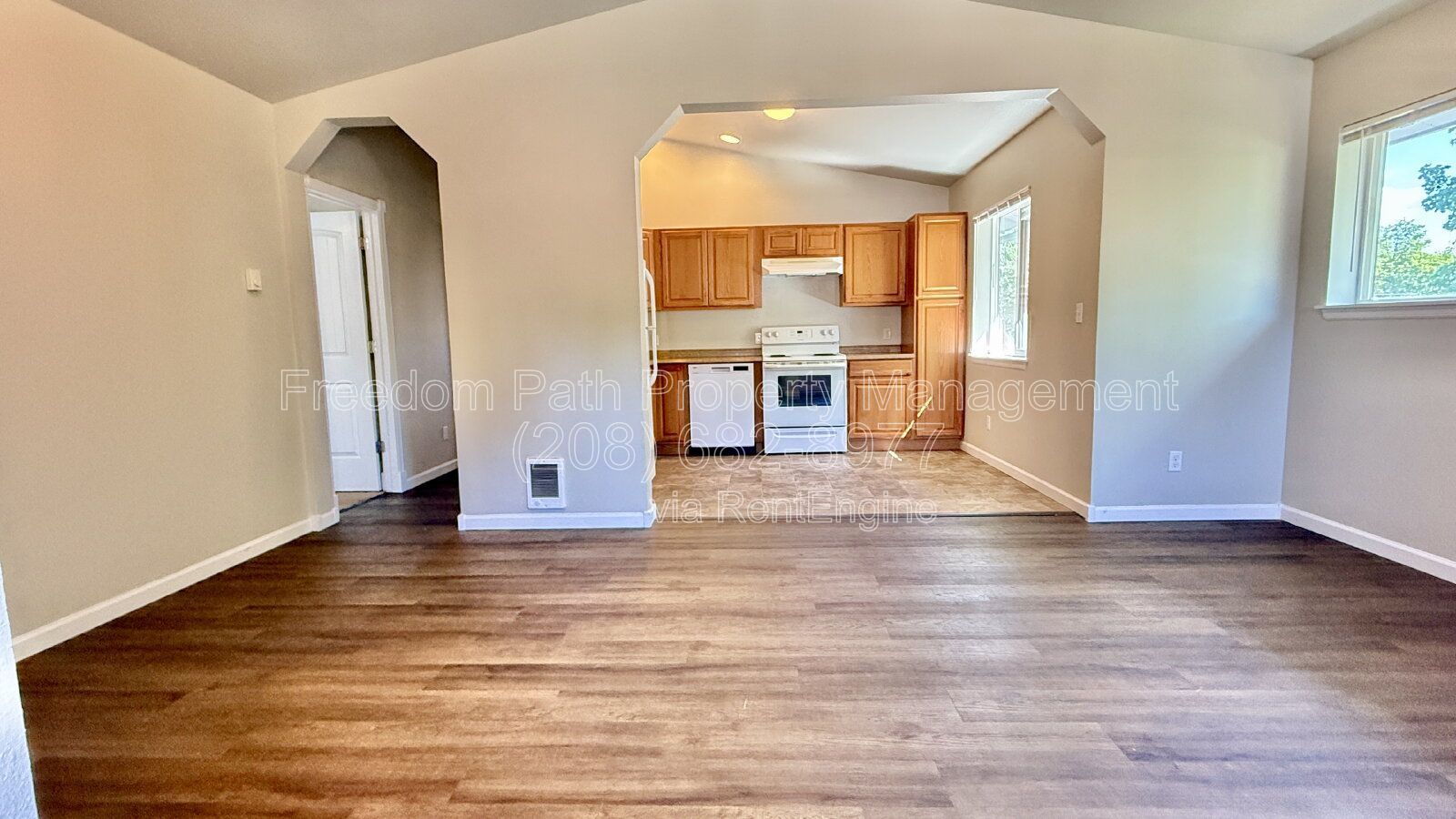 Gallery Image 0