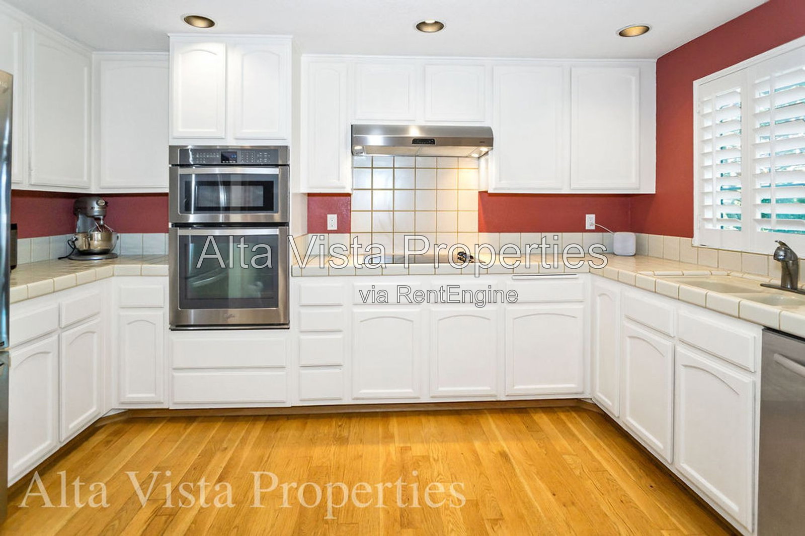 Gallery Image 15